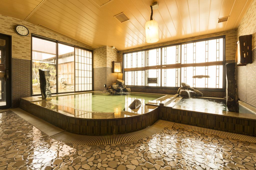 Dormy Inn Himeji Natural Hot Spring Exterior foto